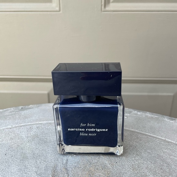 Narciso Rodriguez for Him Eau de Toilette 1.6 Fl Oz - Picture 4 of 5